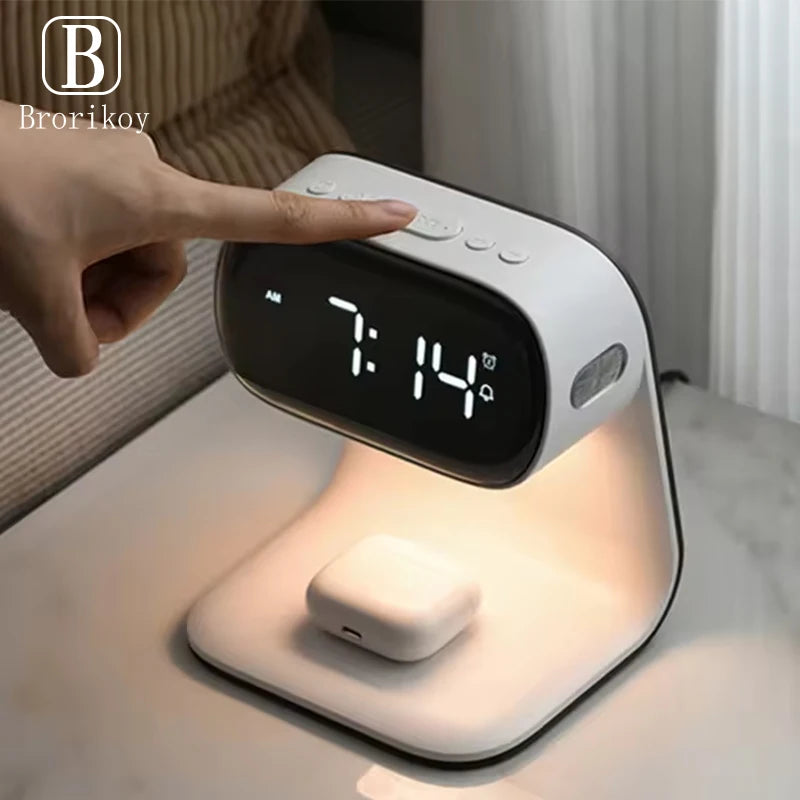Reloj Despertador con Luz Nocturna LED y Estación de Carga Inalámbrica Rápida