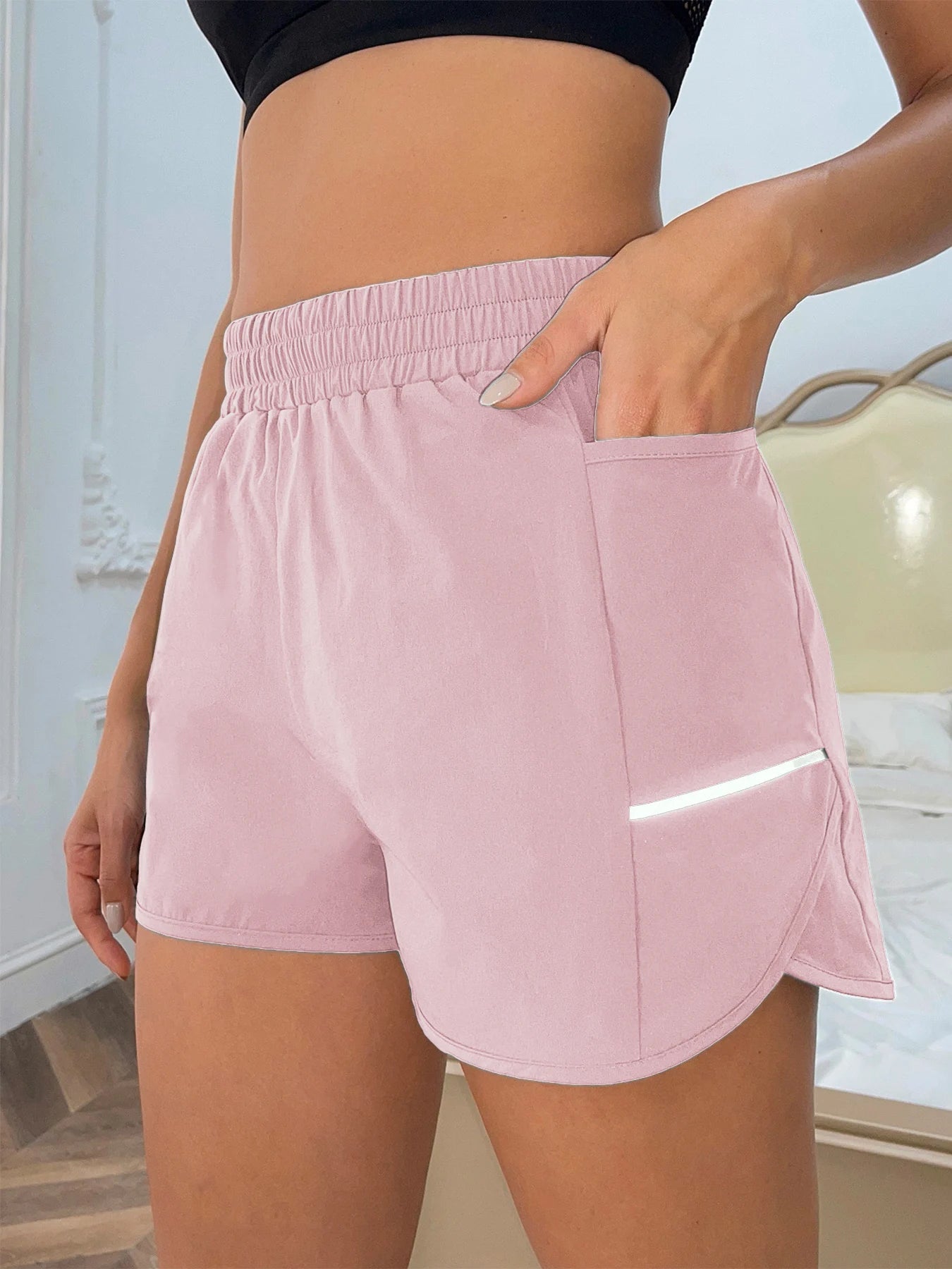 Women's Casual Sports Shorts with Mobile Pocket & Reflective Strips