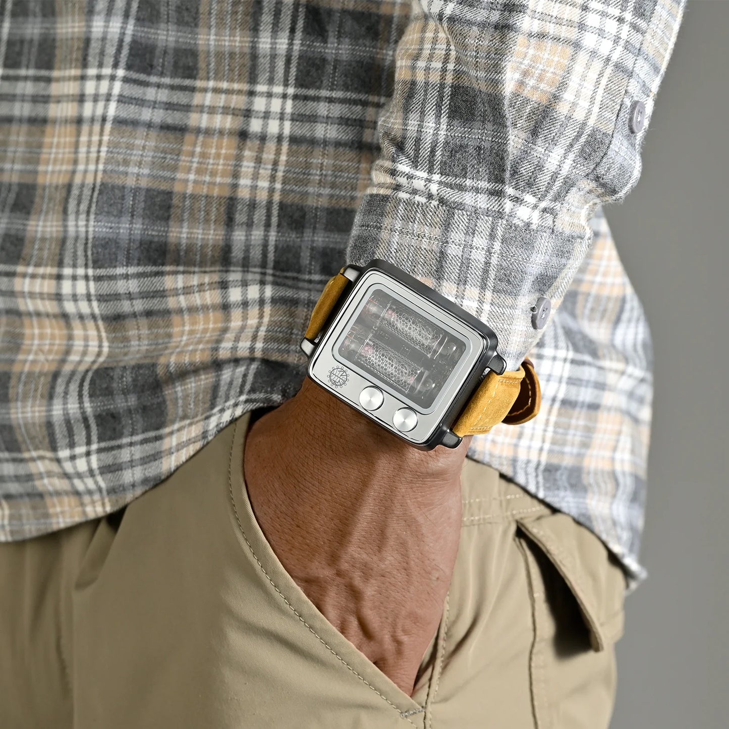 Neon Nixie Tube Digital Watch | Sapphire Glass, 9-Color Backlight