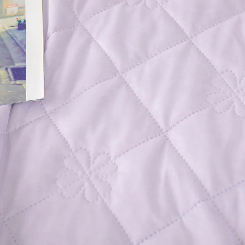 Cooling Silk Summer Quilt | Breathable & Ice Cold Comfort