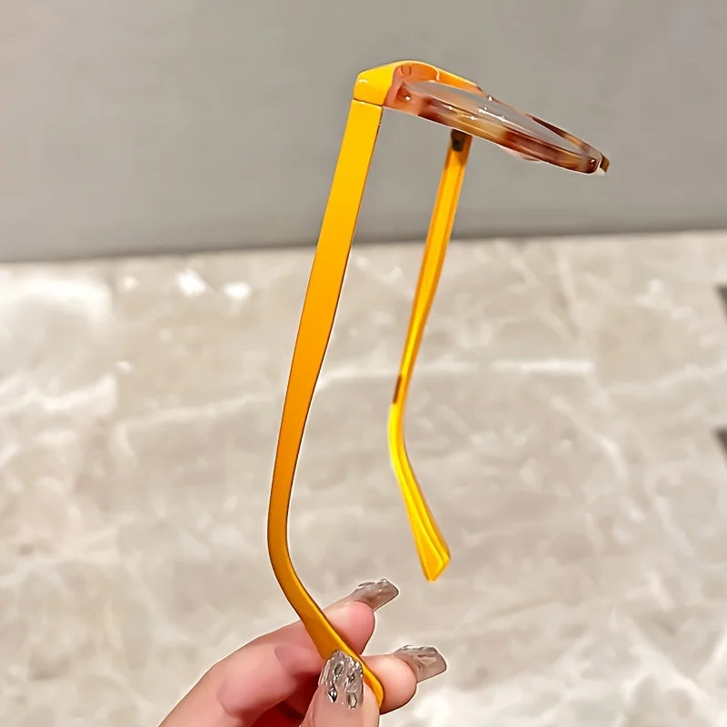 Elegant Cat Eye Glasses for Women | Vintage Gradient Style 2026