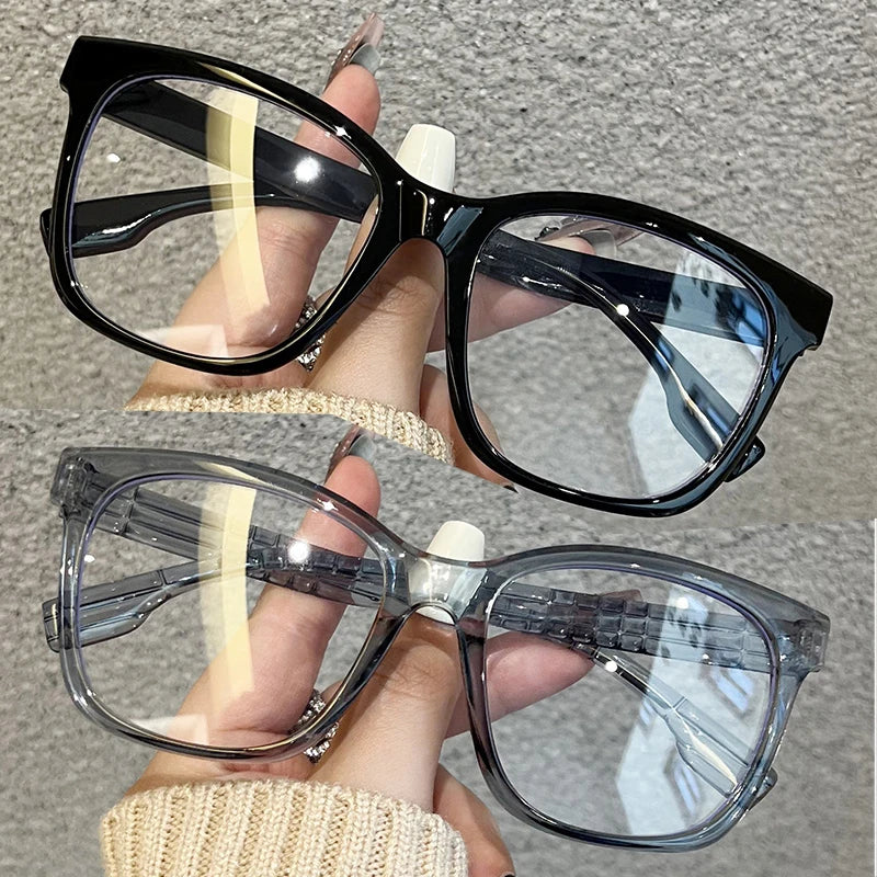 Women’s Fashion Anti-Blue Light Glasses | Stylish Eye Protection