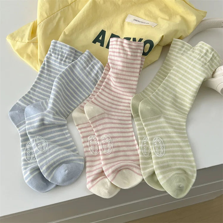 Casual Striped Women's Socks | Trendy Harajuku Streetwear