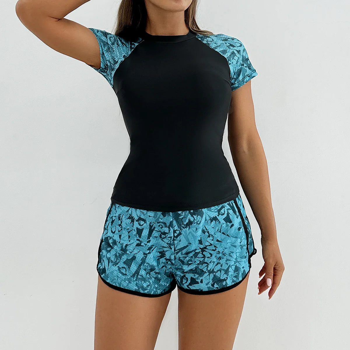 Women's Two-Piece Tankini Set | Stylish & Comfortable Swimwear