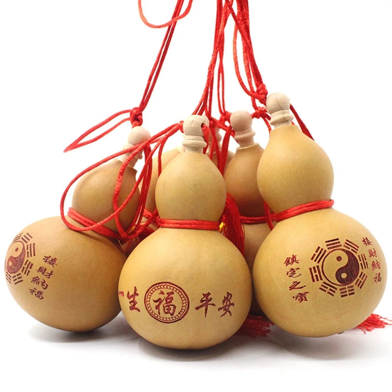 Mini Wine Gourd Ornament | Traditional Carving for Festivities