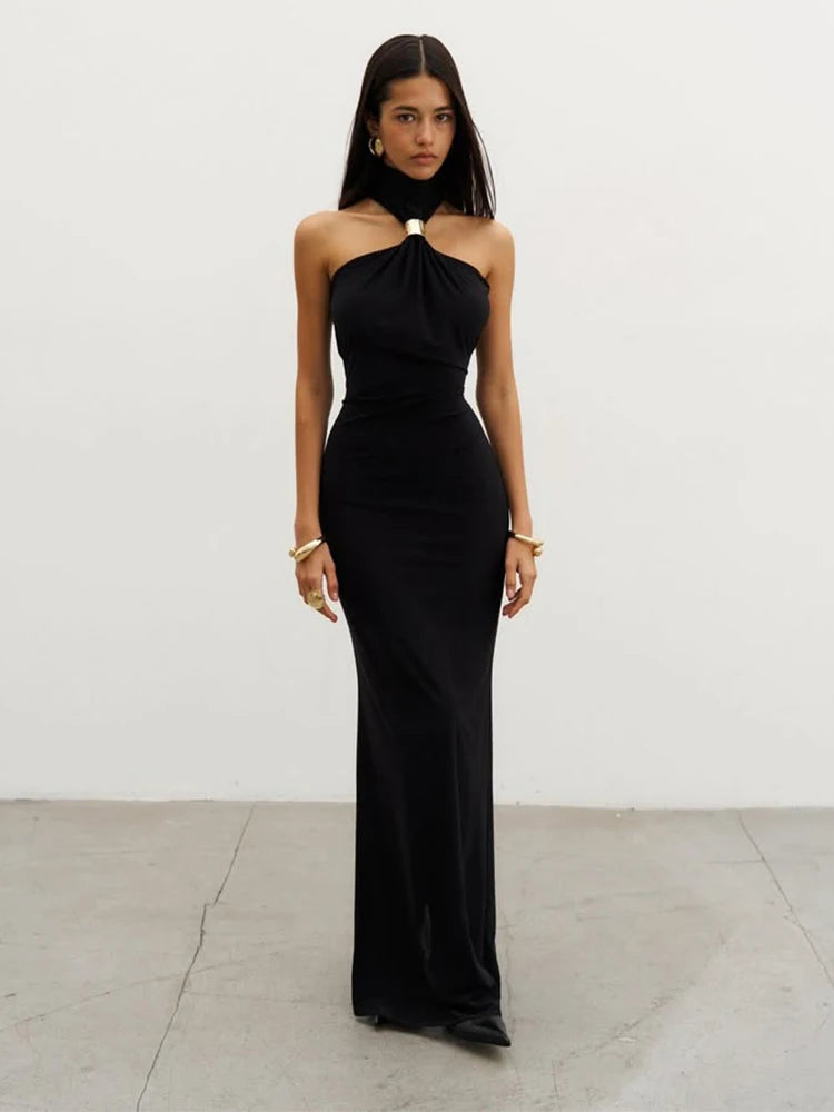 Elegant Sleeveless Halter Maxi Dress for Women | Perfect Evening Wear