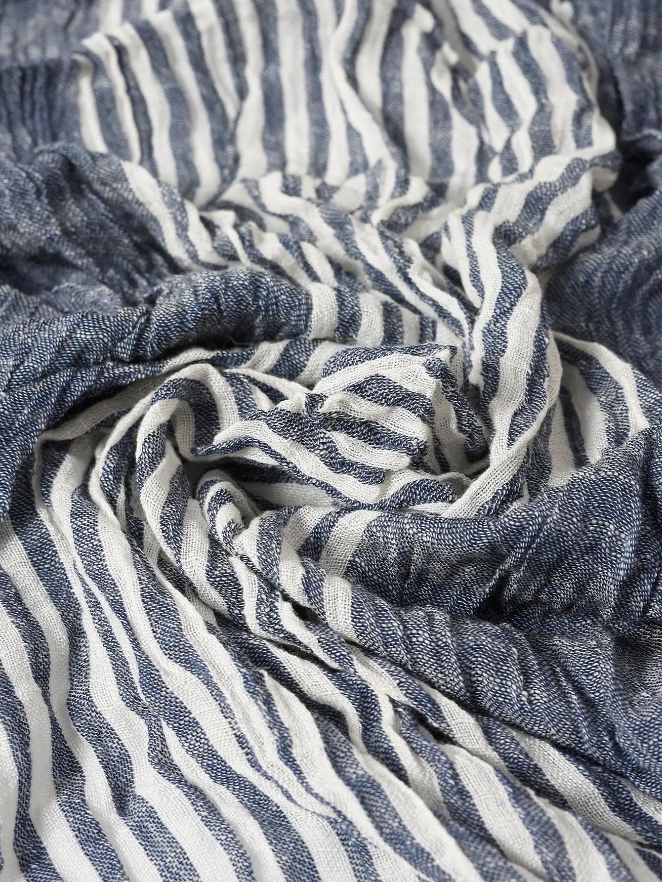 Fashionable Men's Cotton Linen Scarf | Warm Striped Neckerchief
