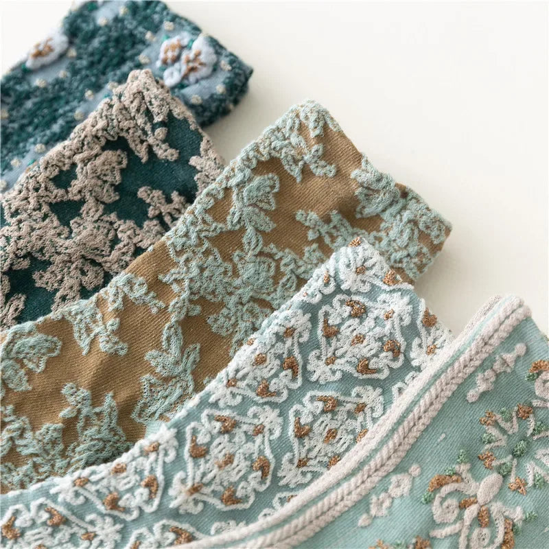 Elegant Flower Embroidery Women Socks | Kawaii Retro Style