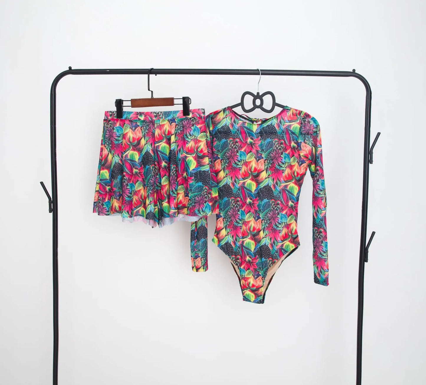 Women's Long Sleeved Sun Protection One Piece Swimsuit
