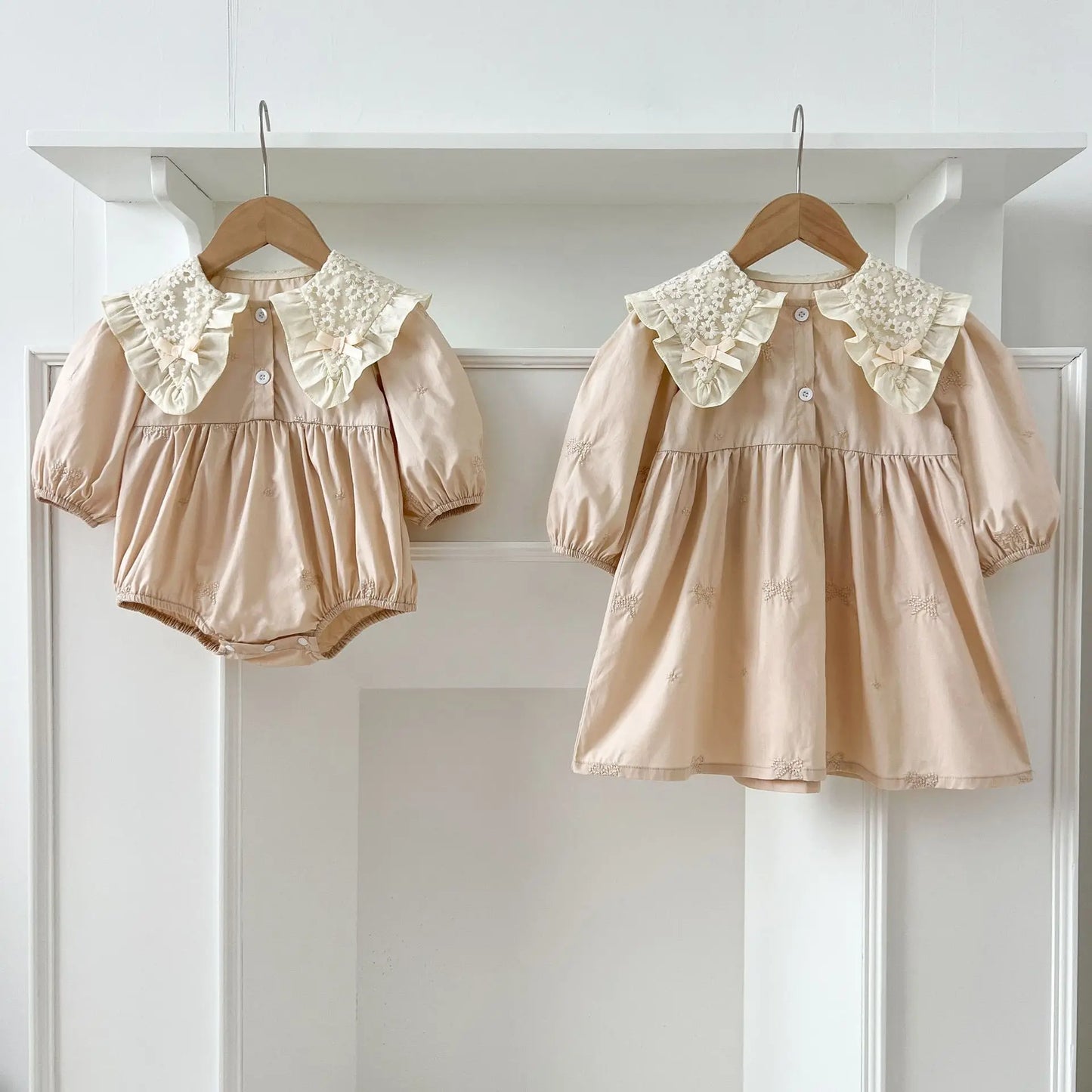 Cute Baby Girls Bow Lace Embroidery Bodysuit & Dress Set