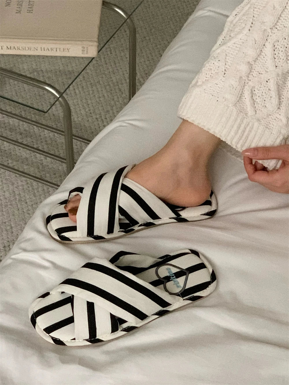 Comfortable Women's Flat Silent Slippers | All-Season Indoor Slides