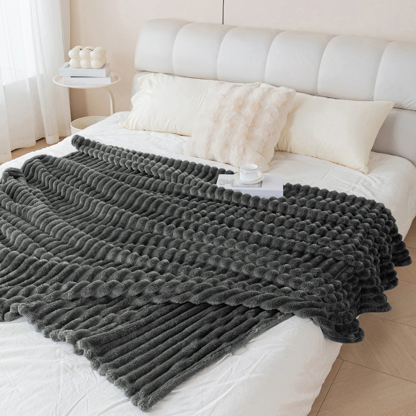 Thick Warm Flannel Blanket | Cozy Fleece Throw for All Seasons