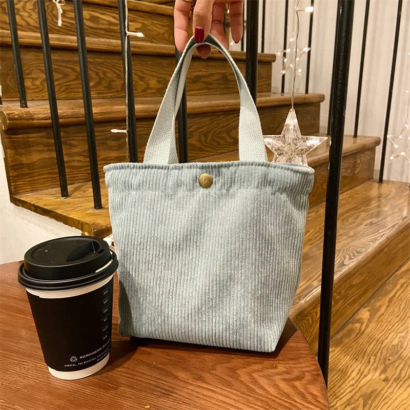 Elegante bolso de mano pequeño de terciopelo para mujer | Un esencial de estilo casual