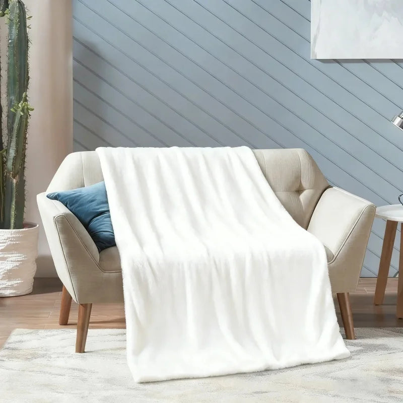 Ultra Soft Flannel Fleece Blanket | Lightweight Cozy Throw