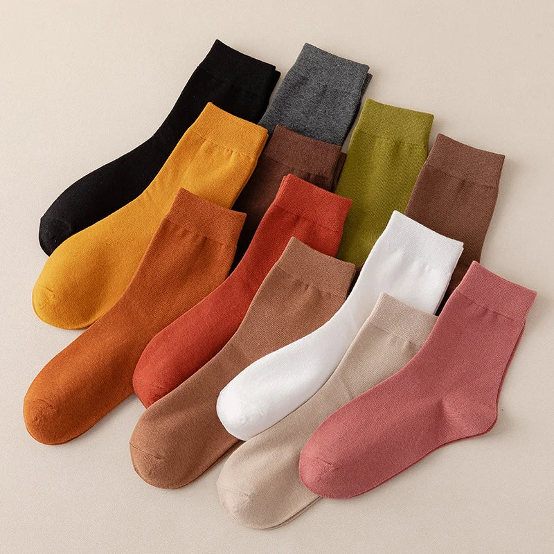 Calcetines de algodón de color liso para mujer | Comodidad suave y transpirable