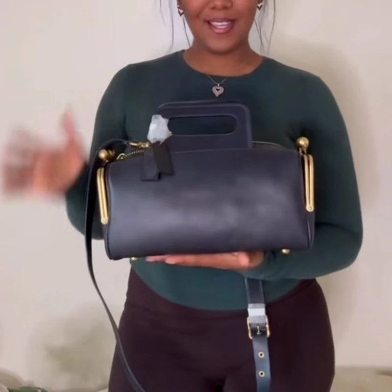 Luxury Retro Clip Handbag | Elegant Large Capacity Crossbody Bag