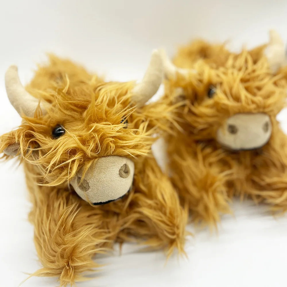 Winter Highland Cow Plush Slippers | Cute Fluffy Animal Slides