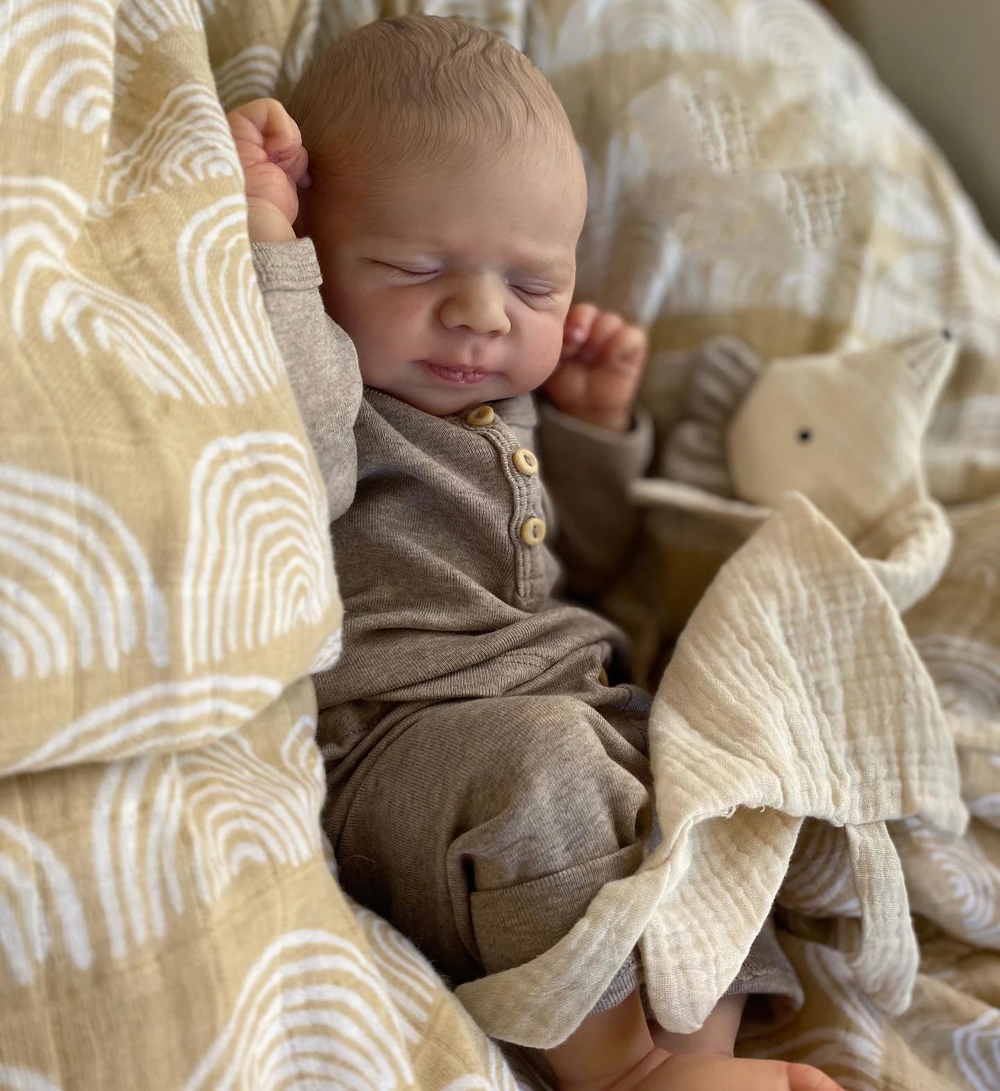 Muñeca Reborn de 48 cm con Cuerpo Completo Realista y Tacto Suave