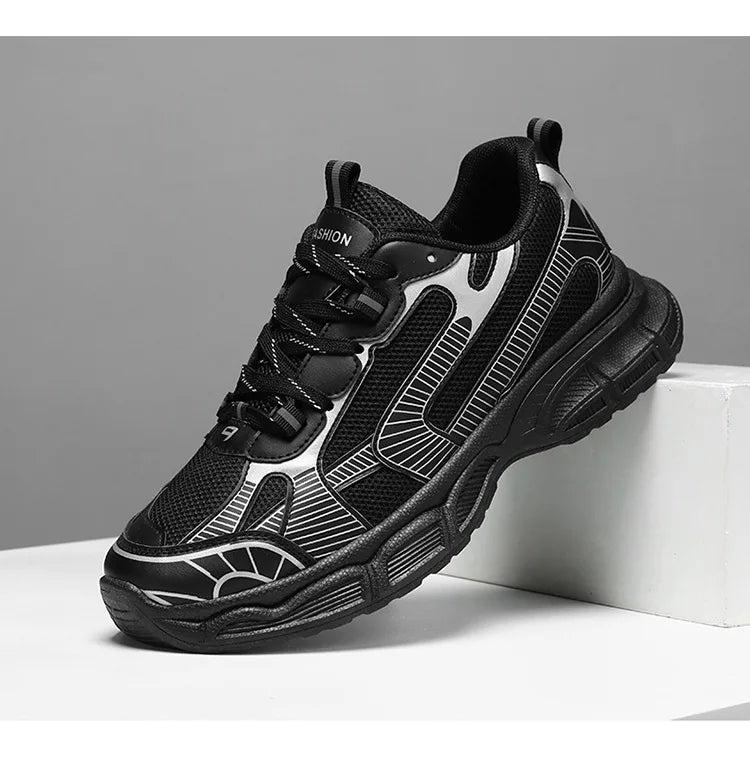 Lightweight Outdoor Sports Shoes for Men | Breathable Casual Sneakers