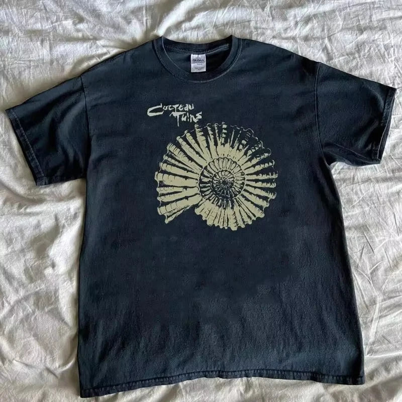 Unisex 90s Style Classic Black T-Shirt | Summer Essential