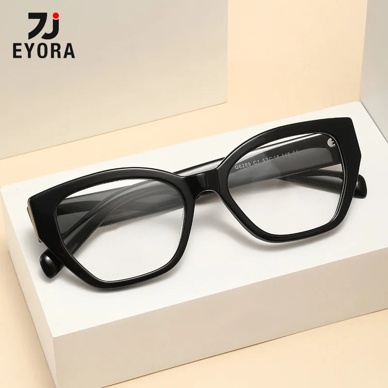 Stylish Cat Eye Reading Glasses | Anti-Blue Light Eyewear