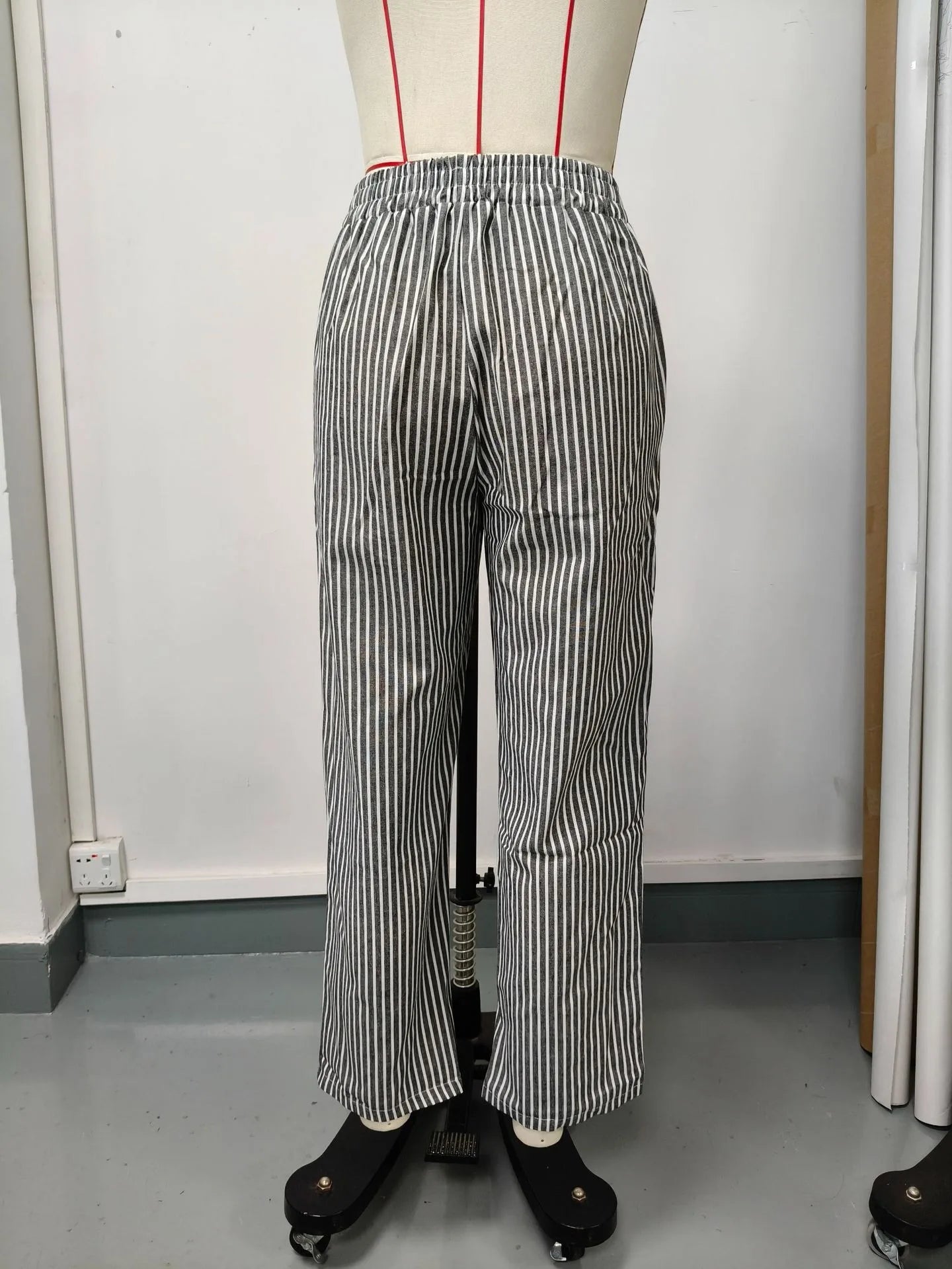 Stylish Women's Loose Stripe Printed Casual Pants for Summer