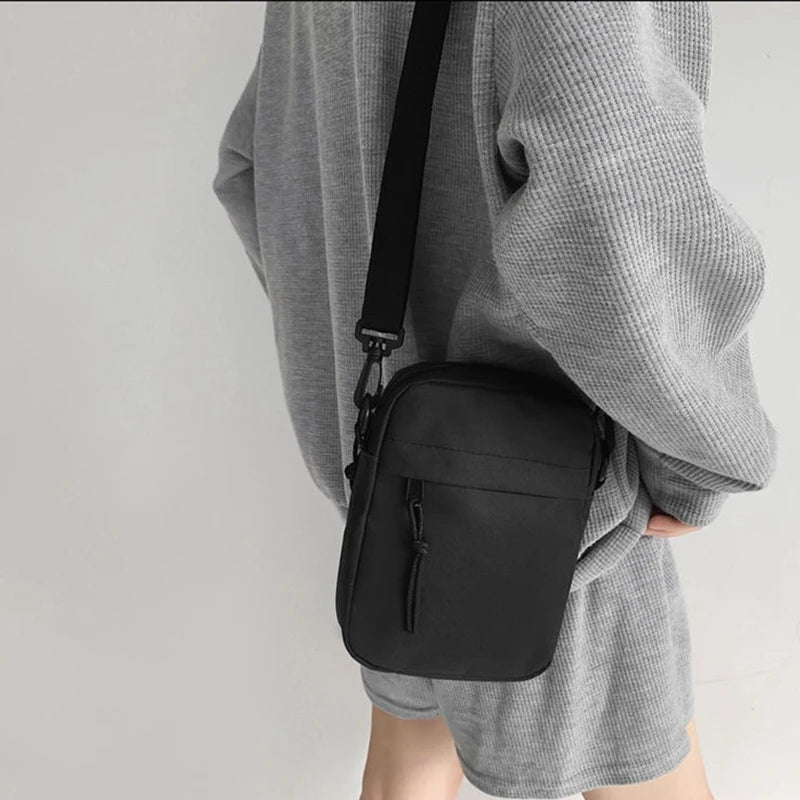 Unisex Lightweight Single-Shoulder Crossbody Bags for Everyday Use