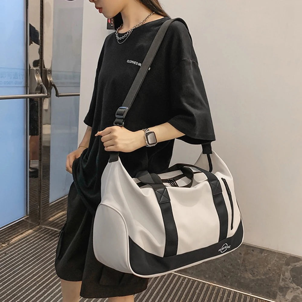 Waterproof Gym Bag for All Sports & Travel Needs | Versatile Duffle