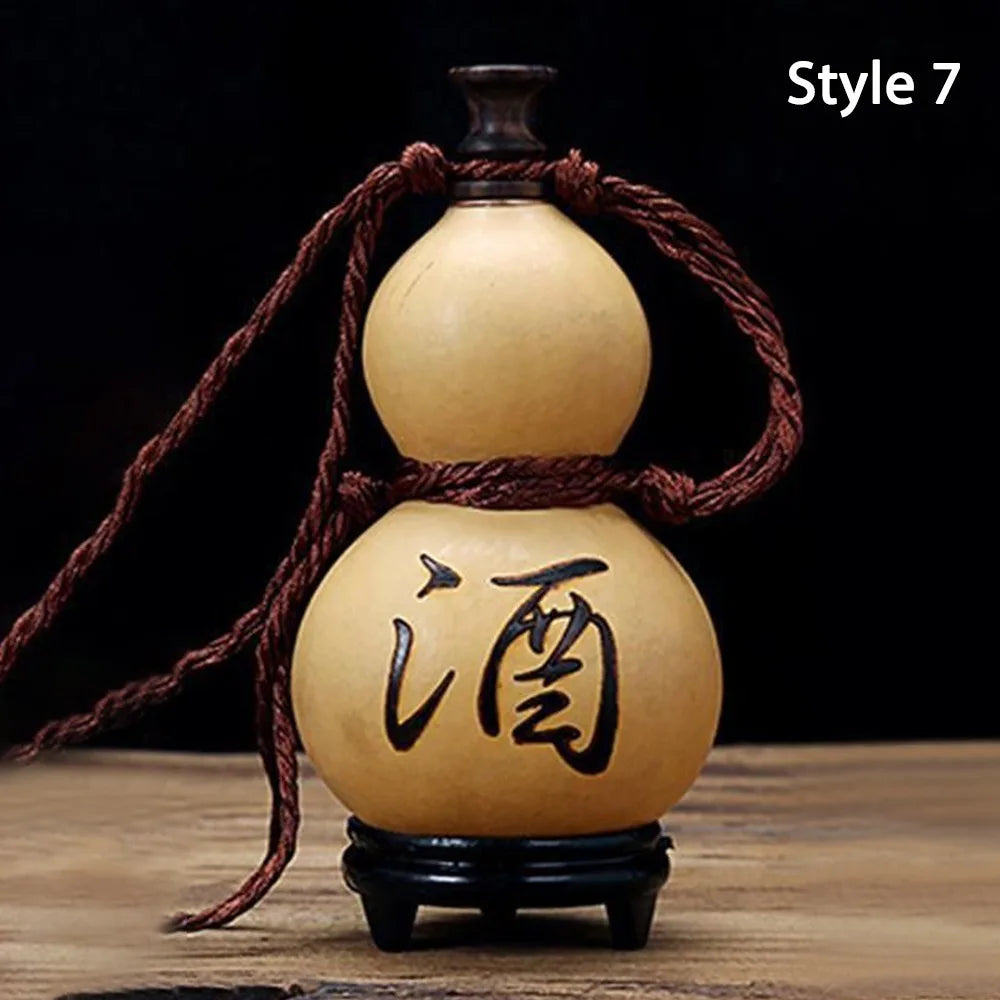 Large Capacity Retro Gourd Water Bottle | Durable & Stylish