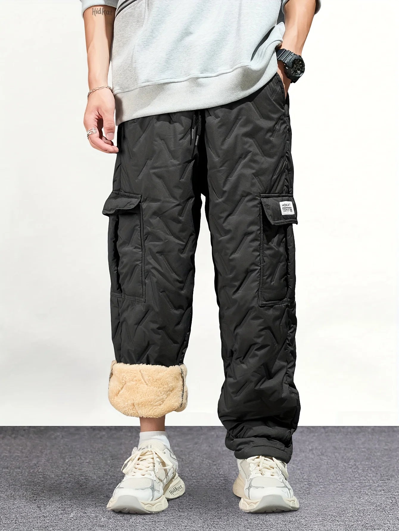 Men's Insulated Fleece-Lined Cargo Pants for Winter Warmth