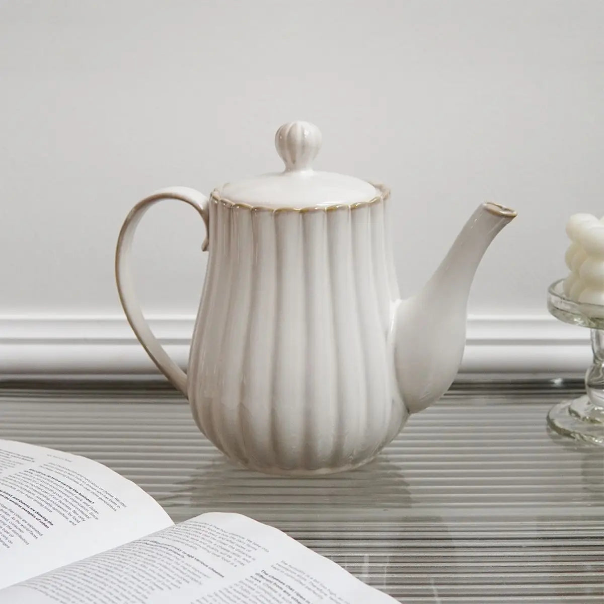 Elegant Japanese Retro Teapots & Ceramic Mugs Set for Tea Lovers