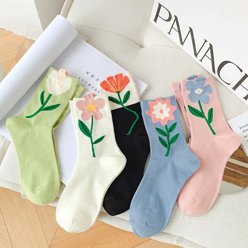 Kawaii Women's Floral Cartoon Socks | Cute Mid Tube Cotton Socks