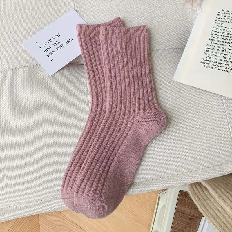 Cozy Thermal Crew Socks for Women | Luxurious Cashmere & Wool
