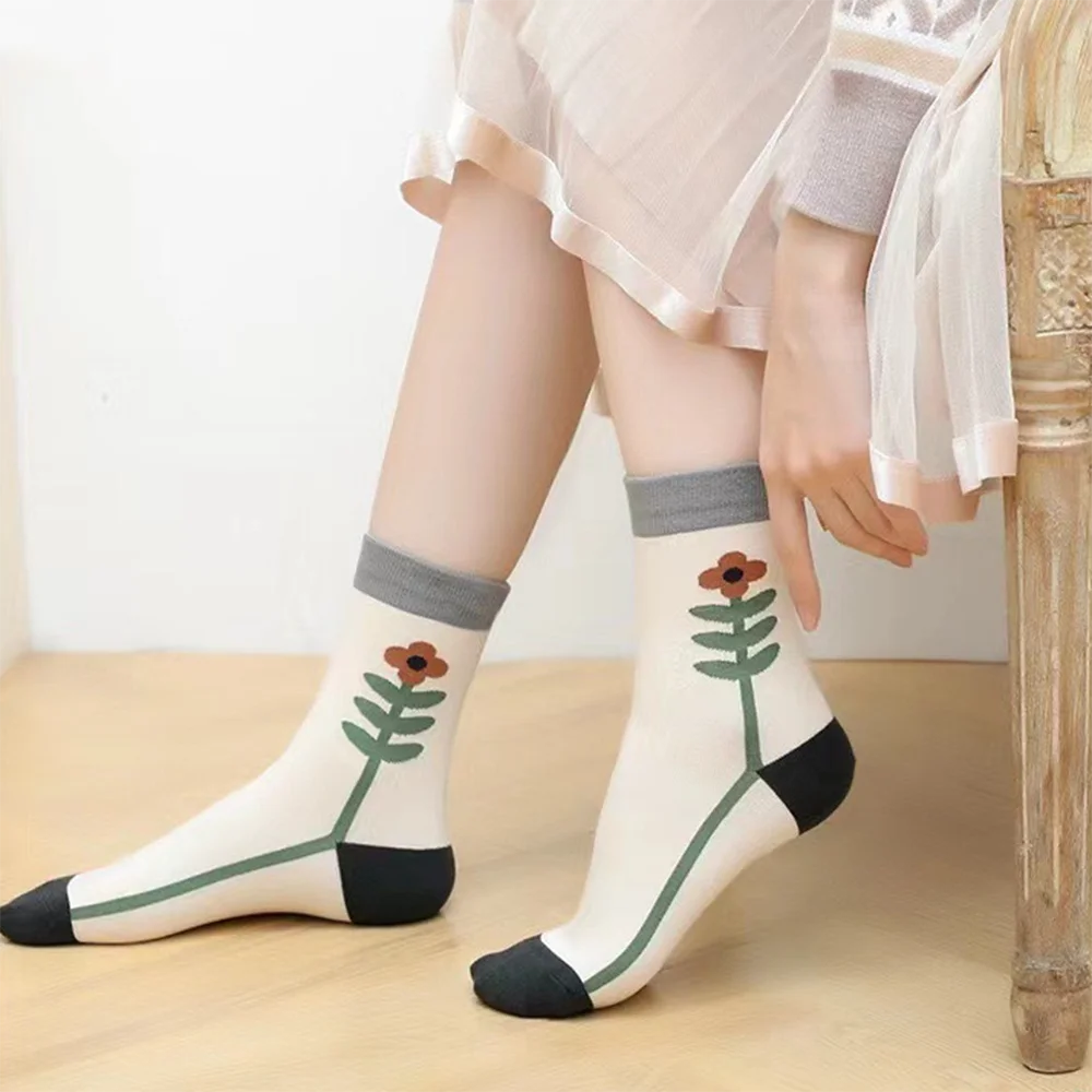 Cute Women's Cotton Socks | Retro Embroidery & Floral Styles