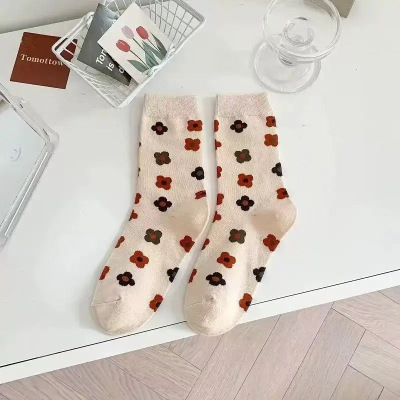Cute Women's Cotton Socks | Retro Embroidery & Floral Styles