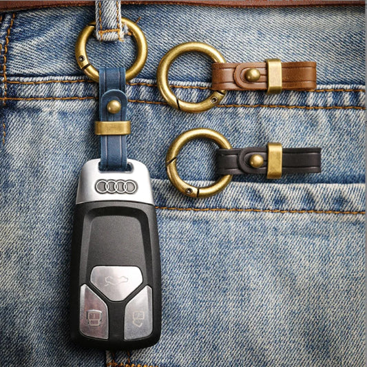 Luxury Leather Car Keychain Metal Buckle Key Ring Accessory Gift