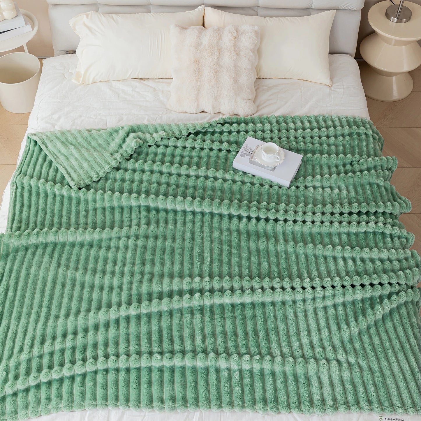 Thick Warm Flannel Blanket | Cozy Fleece Throw for All Seasons