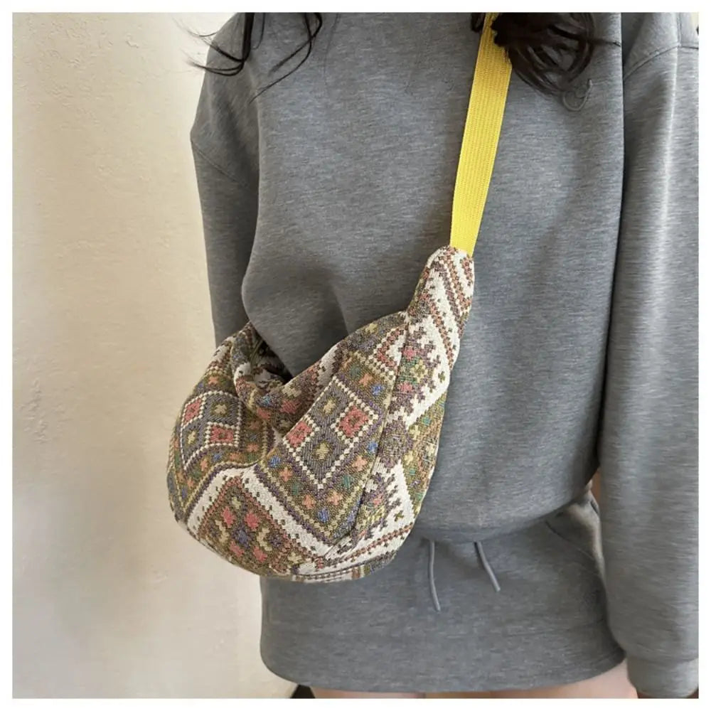Fashionable Large-Capacity Canvas Shoulder Bag for Women