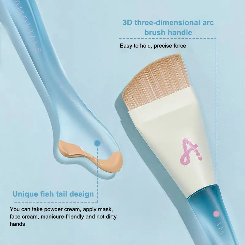 Set de brochas de maquillaje ultrafinas y esponja sin marcas | Herramientas de belleza esenciales
