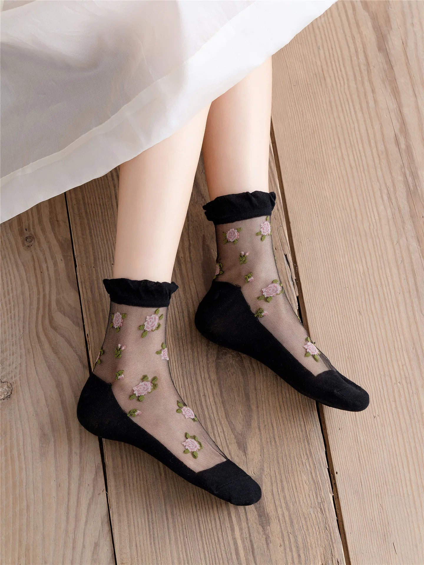 Women's Ultra-thin Lace Ruffle Socks | Vintage Rose Floral Style