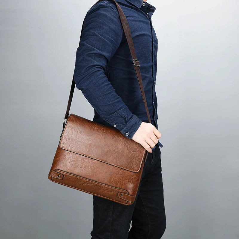 Men's Large Capacity Shoulder Bag | Perfect for Business Trips