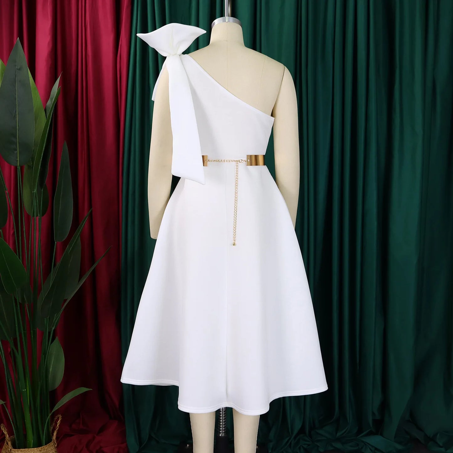 Elegant One Shoulder Dress for Women | Luxurious Summer Fashion