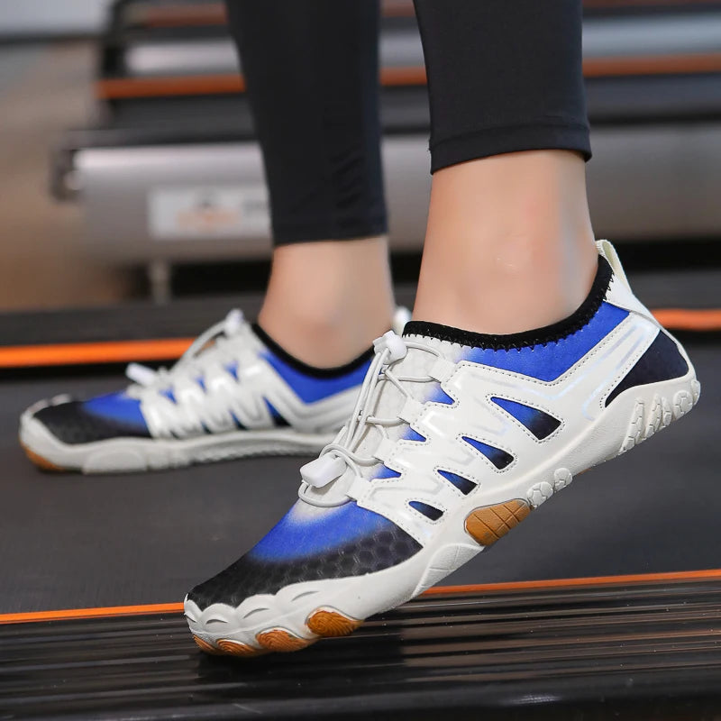 Unisex Swimming Water Shoes Men Barefoot Outdoor Beach Sandals Upstream Aqua Shoes Plus Size Nonslip River Sea Diving Sneakers
