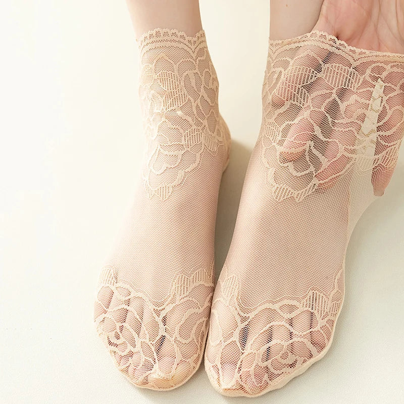 Invisible Lace Socks for Women | Non-Slip Thin Boat Socks