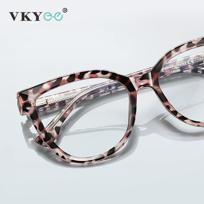 Large Frame Cat's Eye Butterfly Reading Glasses for Women | Stylish Design