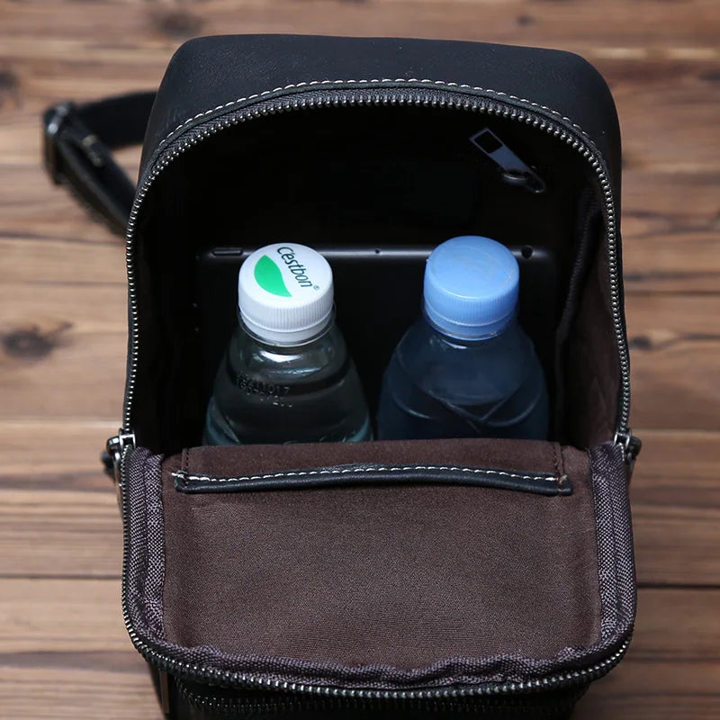 Bolso de pecho de cuero hecho a mano elegante para hombre | Bandolera espaciosa