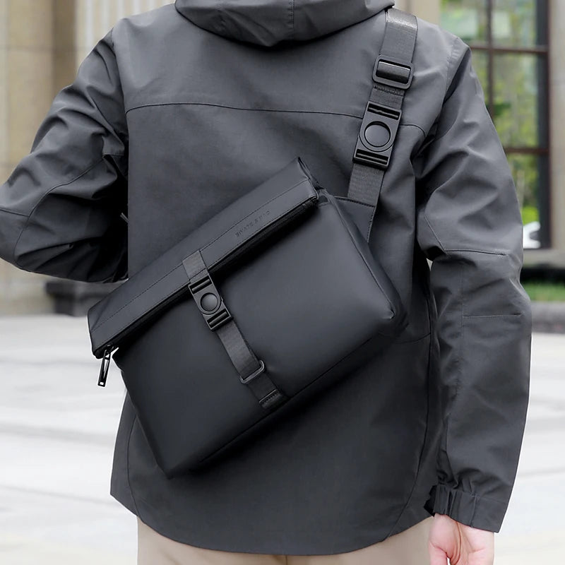 Large Capacity Retro Crossbody Bag | Stylish Travel Shoulder Bag