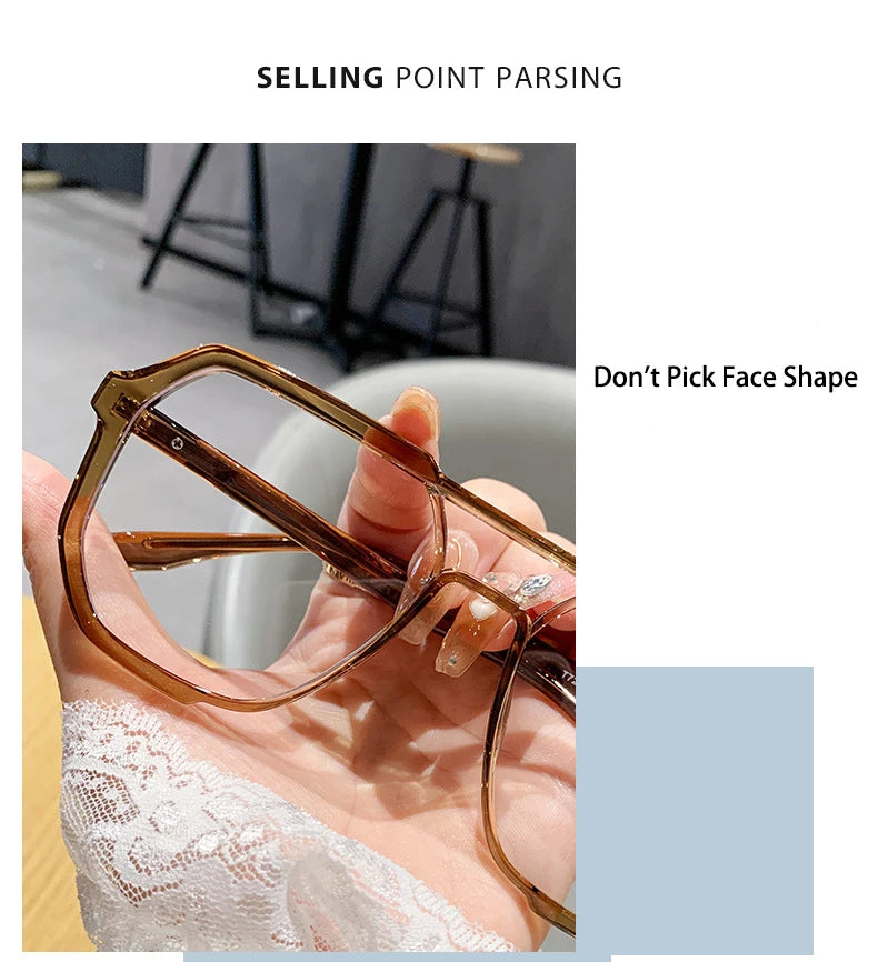 Stylish Women’s Oversized Myopia Glasses | Photochromic Eyeglasses 2026