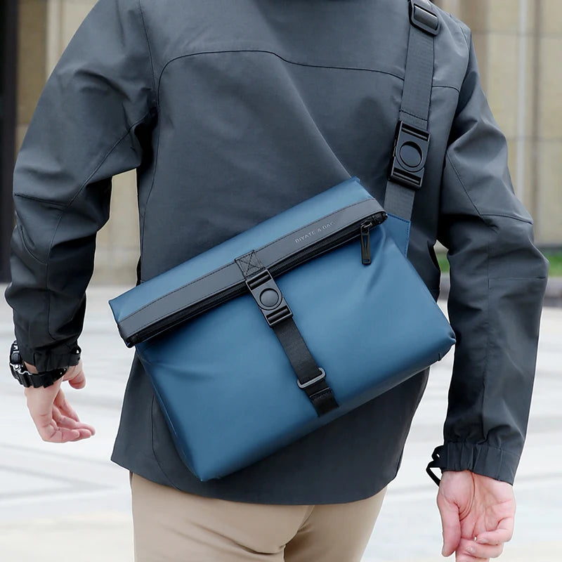 Large Capacity Retro Crossbody Bag | Stylish Travel Shoulder Bag