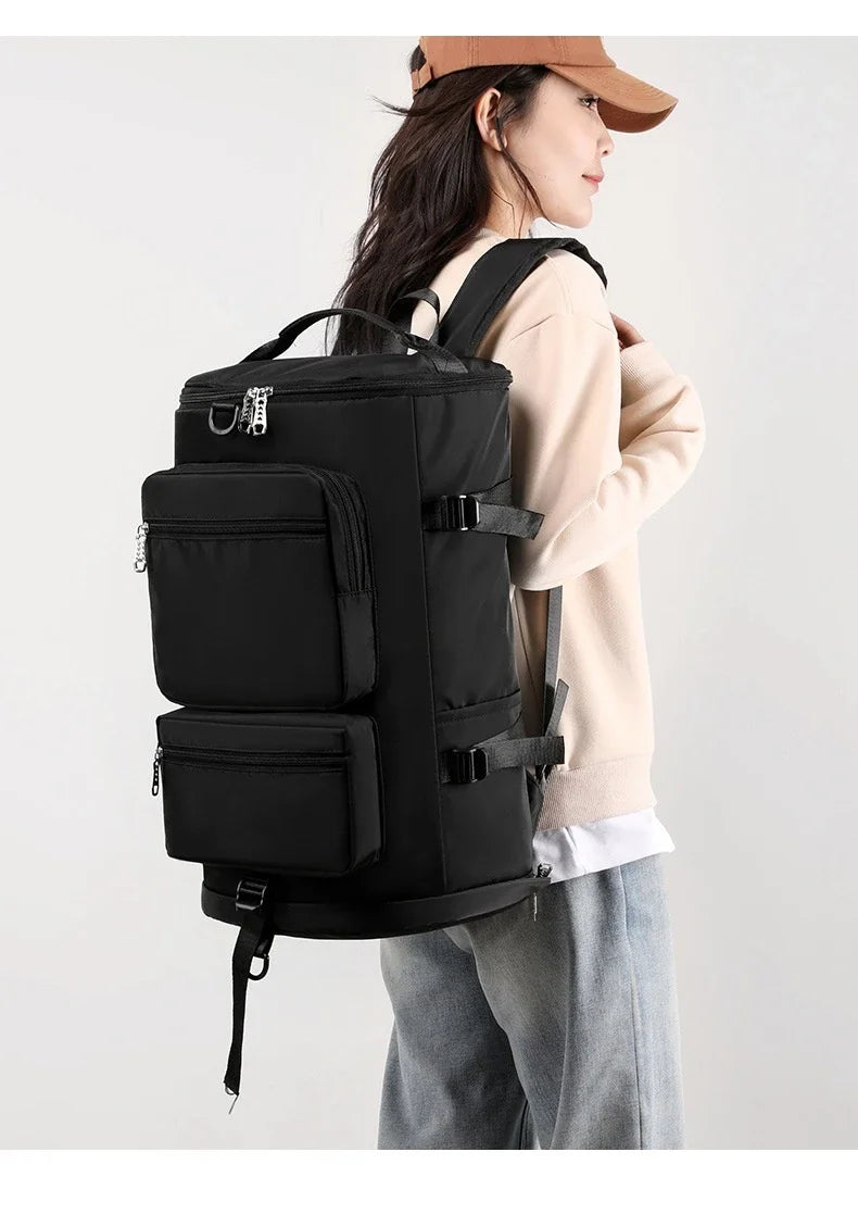 Versatile Outdoor Travel Backpack for Fitness & Leisure Activities